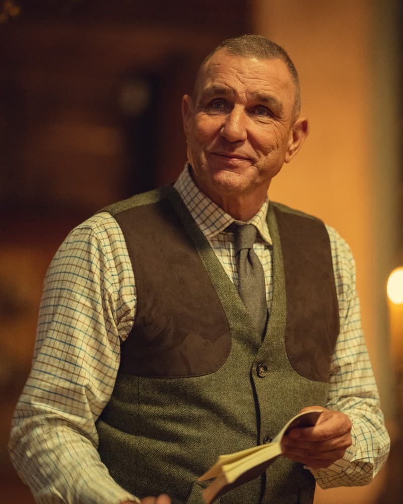 Geoff Seacombe in The Gentlemen Season 2